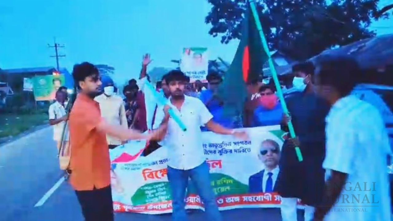 নেত্রকোনায় ছাত্রলীগের মিছিল
