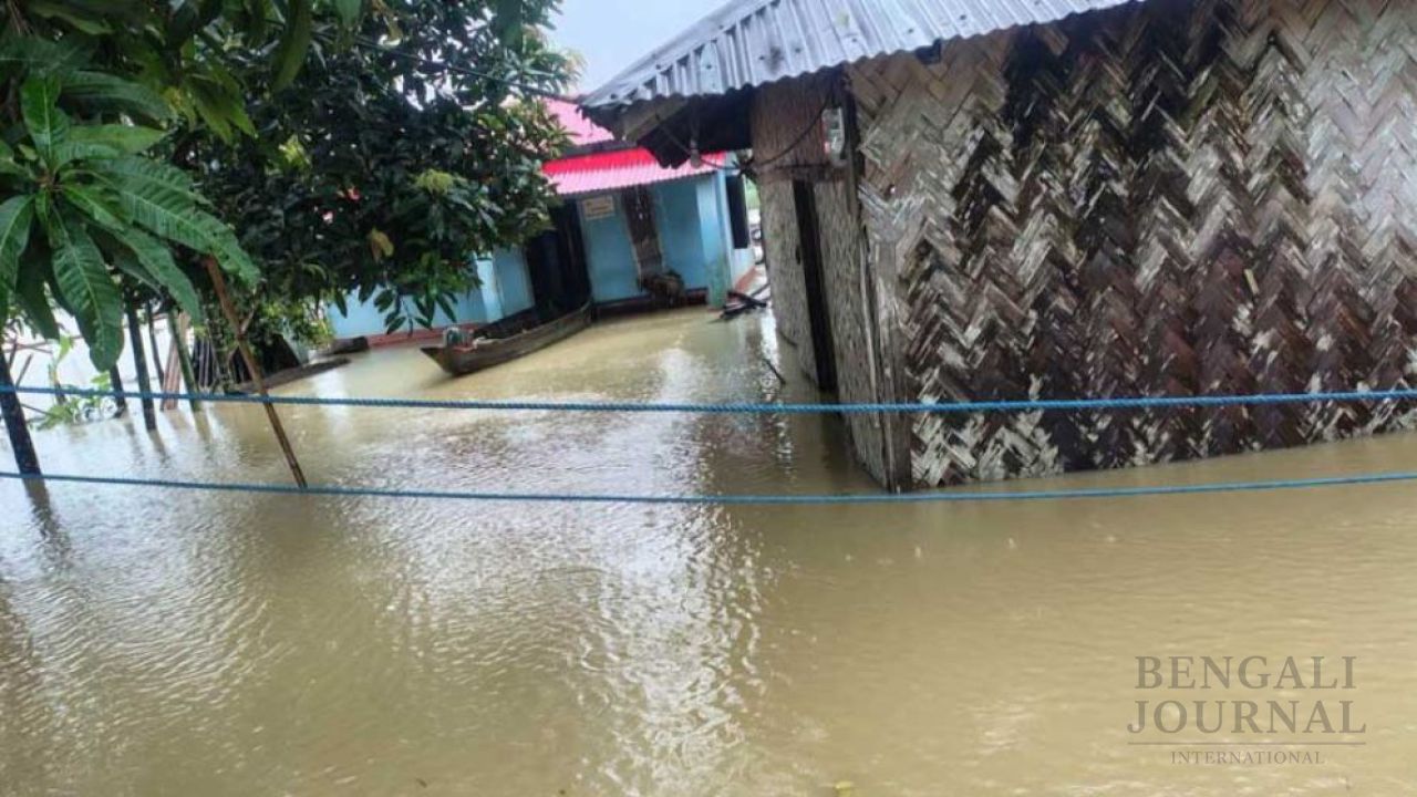 রাঙামাটিতে শতাধিক পাহাড়ধস, পানিবন্দি ৩০ হাজার মানুষ
